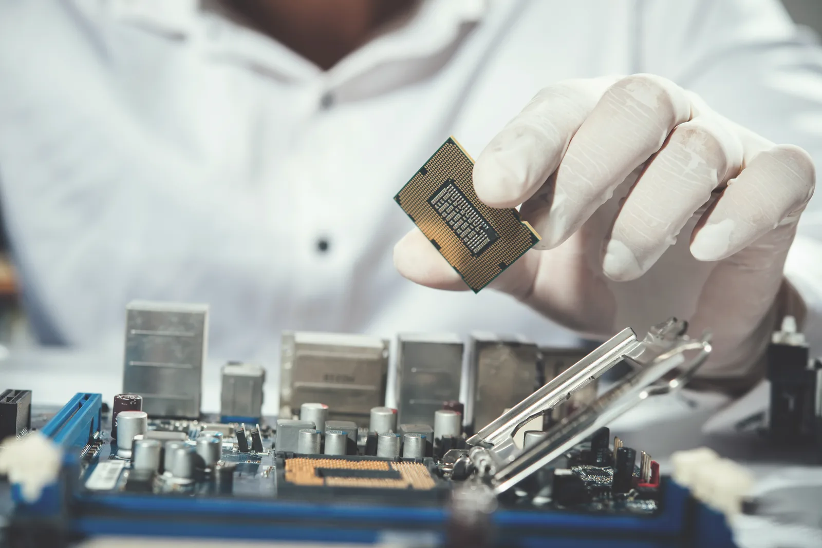 Ingeniería en Semiconductores